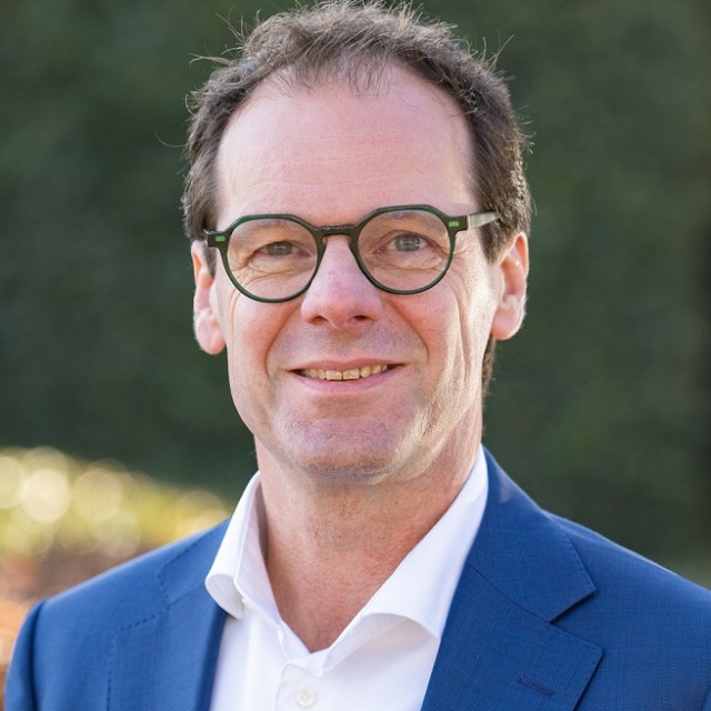 Bas ten Dam